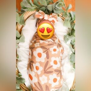 Little Sleepies Floral Swaddle Set - Orange and White